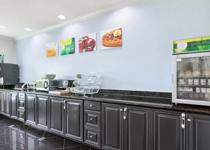 Quality Inn & Suites Slidell